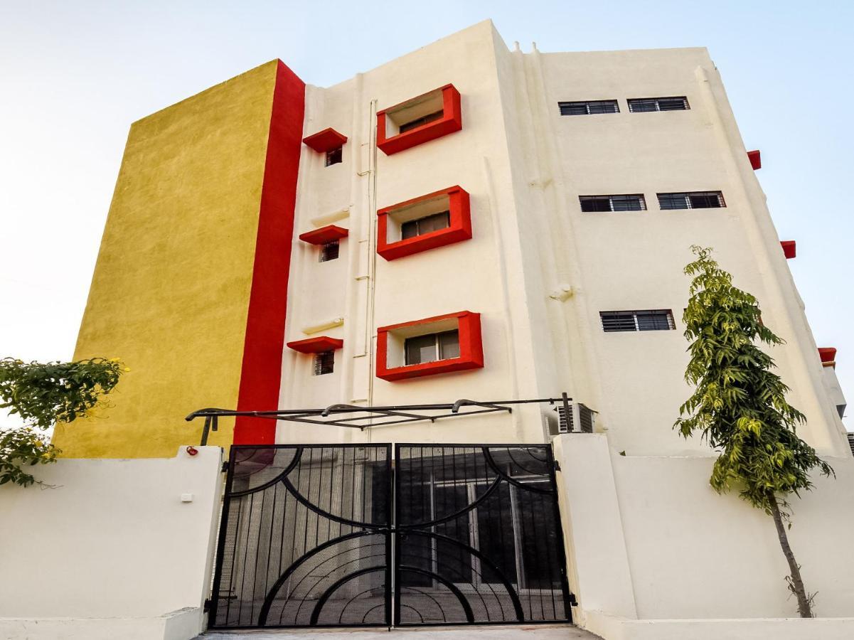 SPOT ON 73931 Hotel Rolls Hub Kota  Exterior foto